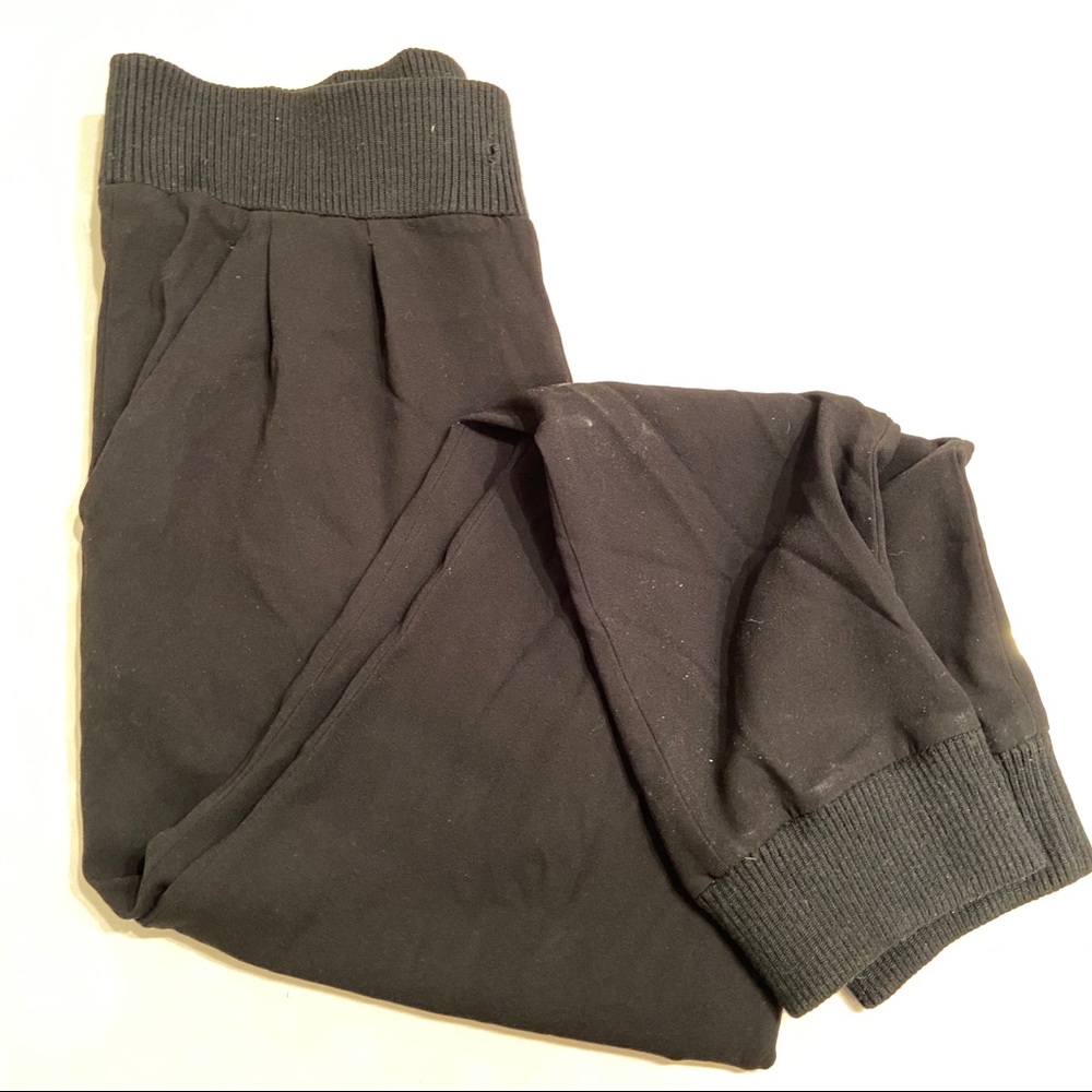 ARITIZIA Black Joggers - Picture 8 of 11